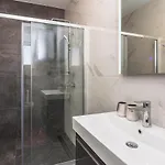 Seaview Glamour - By Ta Leut Agency Apartmán