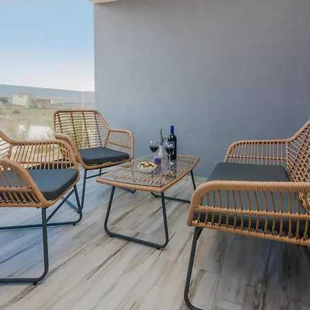 Seaview Glamour - By Ta Leut Agency Apartamento Vir