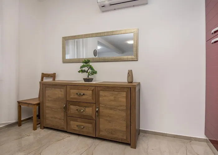 Apartamento Seaview Glamour - By Ta Leut Agency Vir