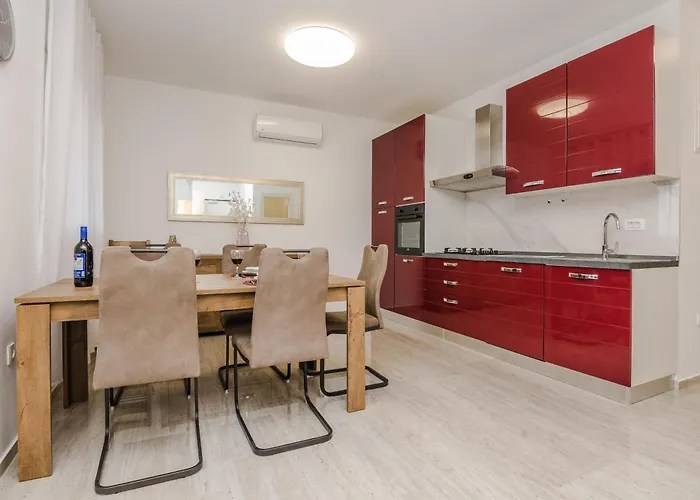Apartamento Seaview Glamour - By Ta Leut Agency Vir