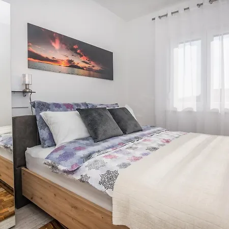 Deluxe Glamour Fantastic Sea View Near The - By Ta Leut Agency Vir