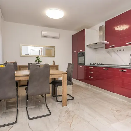 Deluxe Glamour Fantastic Sea View Near The - By Ta Leut Agency Apartment *