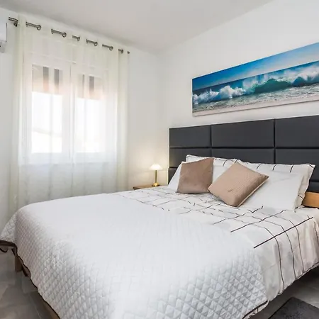 Apartment Deluxe Glamour Fantastic Sea View Near The - By Ta Leut Agency *