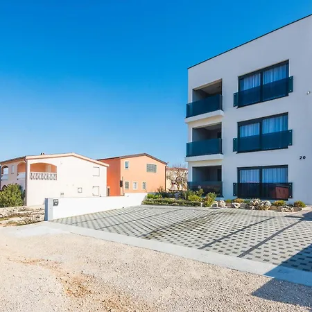 Deluxe Glamour Fantastic Sea View Near The - By Ta Leut Agency Apartment Vir
