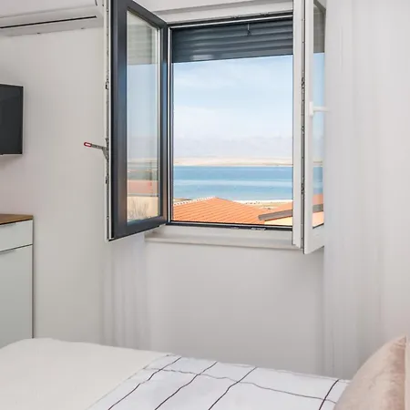 Apartment Deluxe Glamour Fantastic Sea View Near The - By Ta Leut Agency