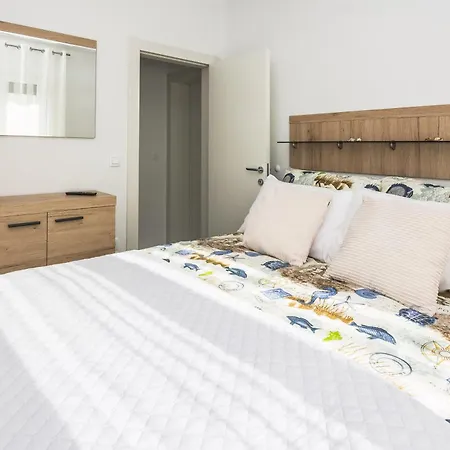 Seaview Glamour - By Ta Leut Agency Apartmán Vir