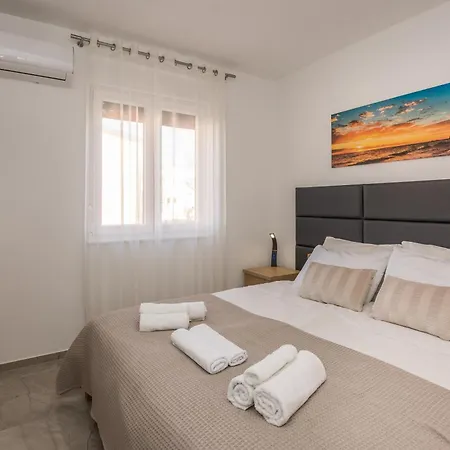 Apartment Deluxe Glamour Fantastic Sea View Near The - By Ta Leut Agency *